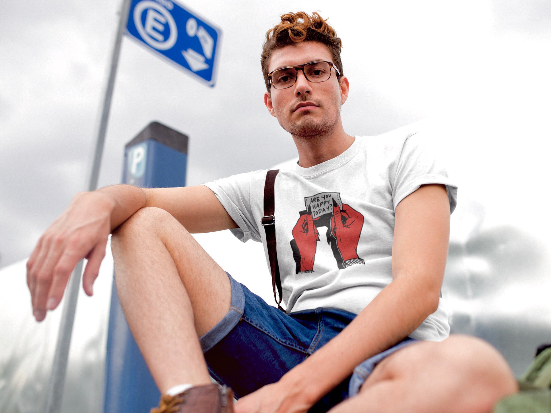 Are You Happy - T-shirt